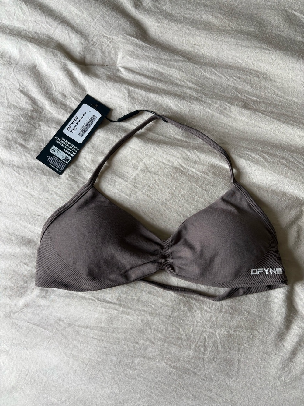 NWT DFYNE sports bra in truffle